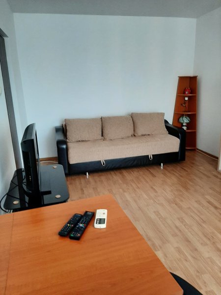 Dristor, 100 m metrou, piata, mall Park Lake,