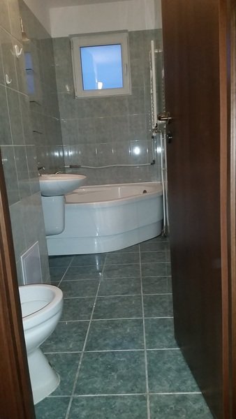 Dristor, 100 m metrou, piata, mall Park Lake,