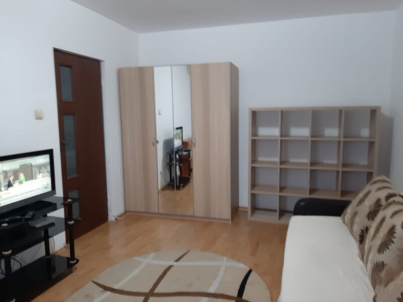 Dristor, 100 m metrou, piata, mall Park Lake,